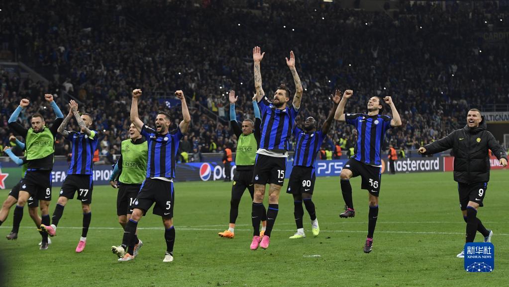 内出外投 内出外投