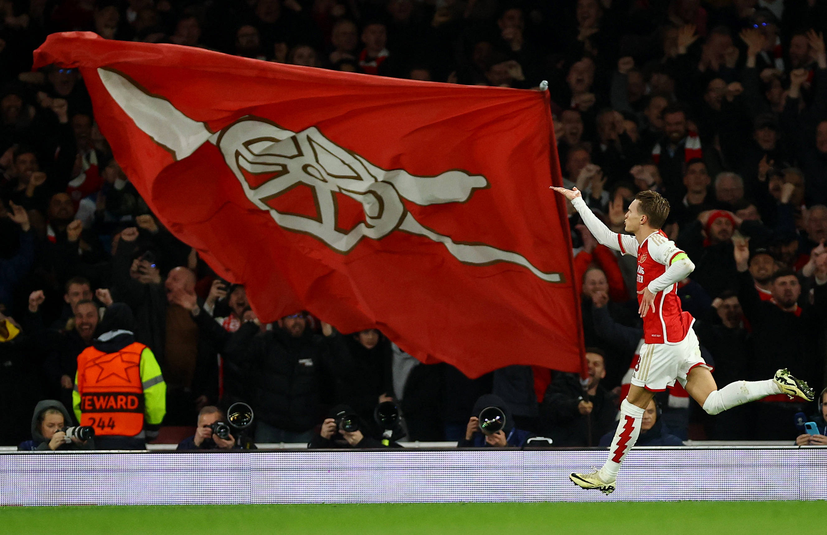 接的喂养方 接的喂养方