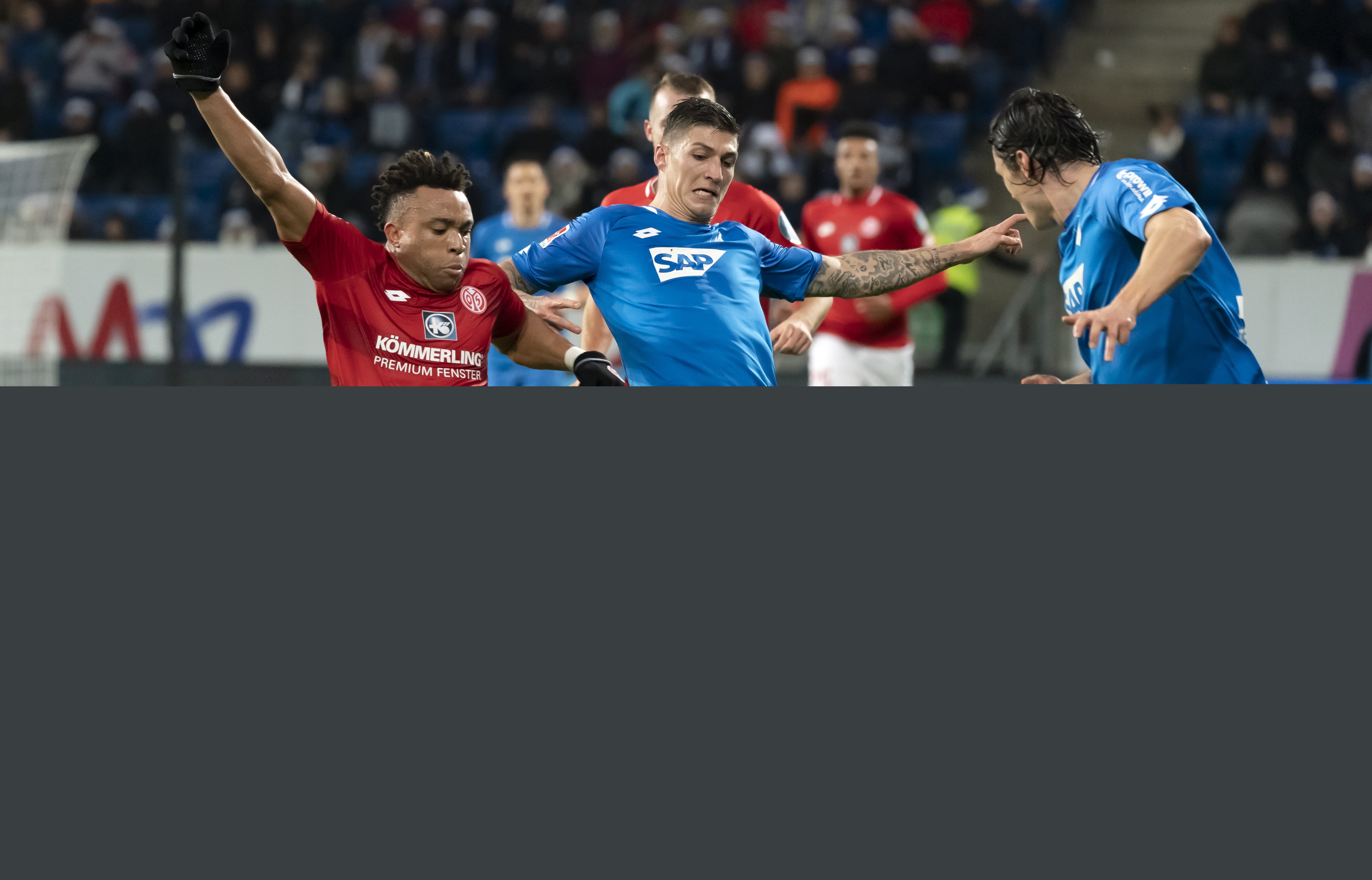 观赛体验更 观赛体验更